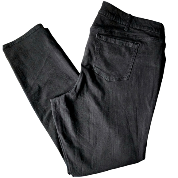 TORRID PREMIUM BOYFRIEND STRETCHY 24XT BLACK JEANS w/MESH EUC Extra Tall - Picture 3 of 7